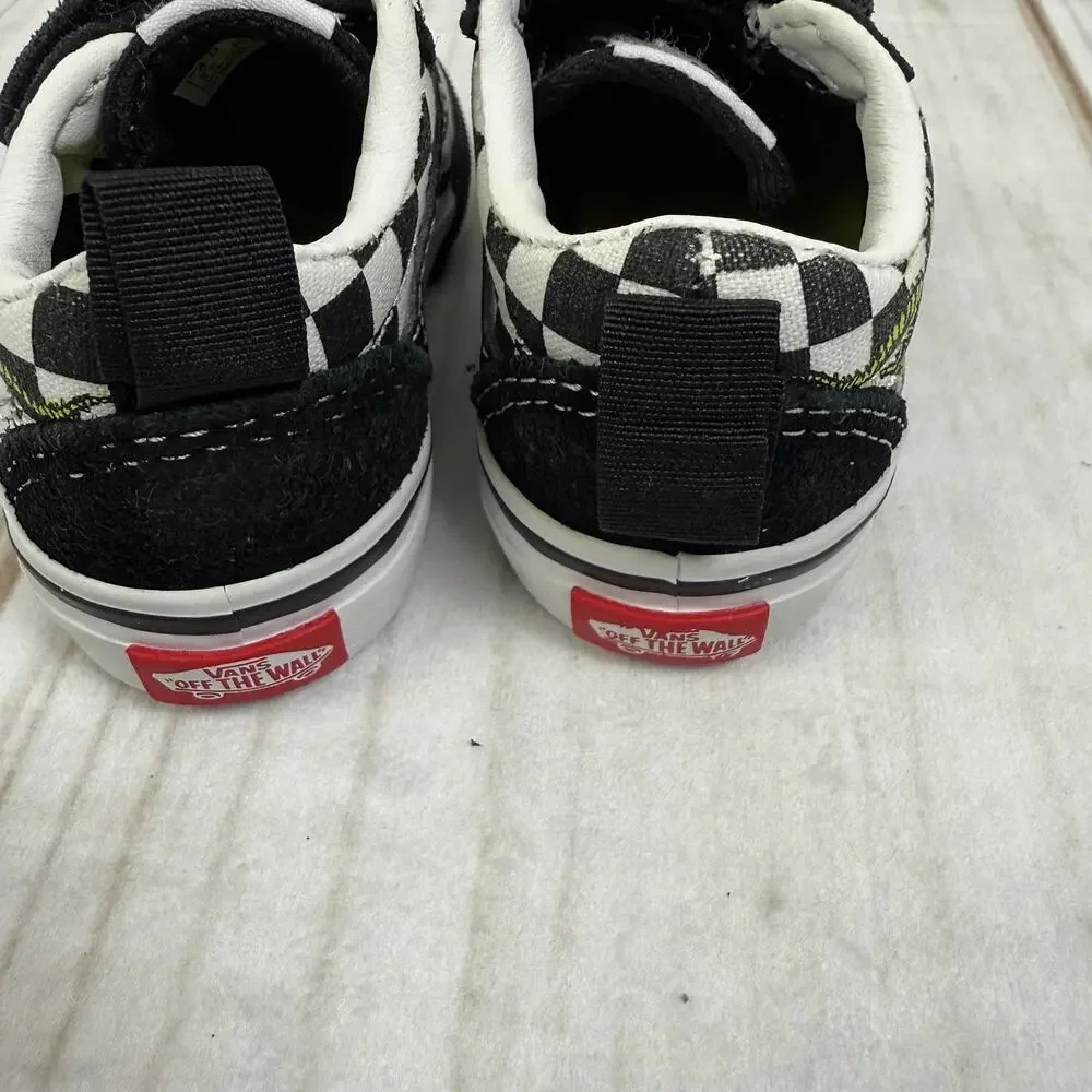 Vans pair old